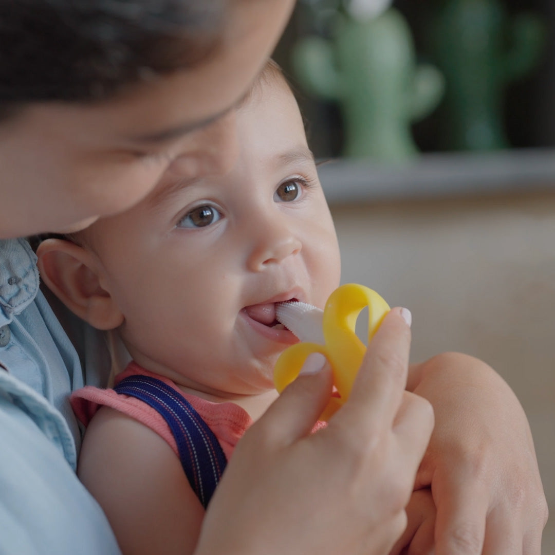 NanaNubs Banana Massaging Toothbrush (FJM8)