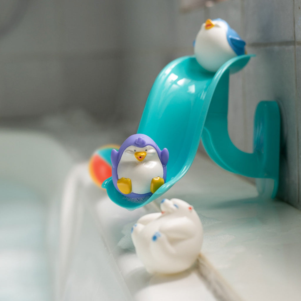 Penguin Slide Squirt Bath Toy (TKTT)