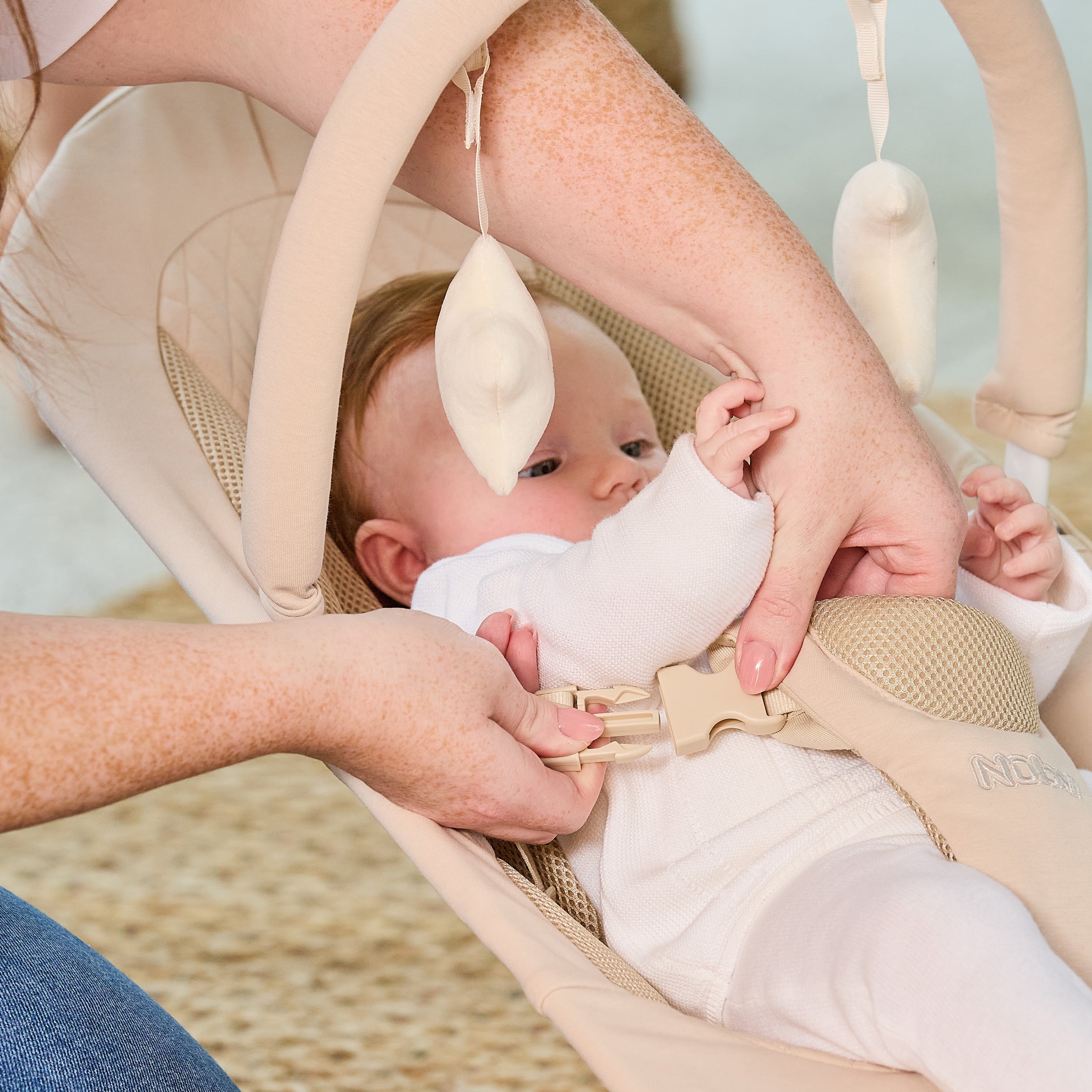 Deluxe Baby Bouncer Seat | Khaki (MXH1)