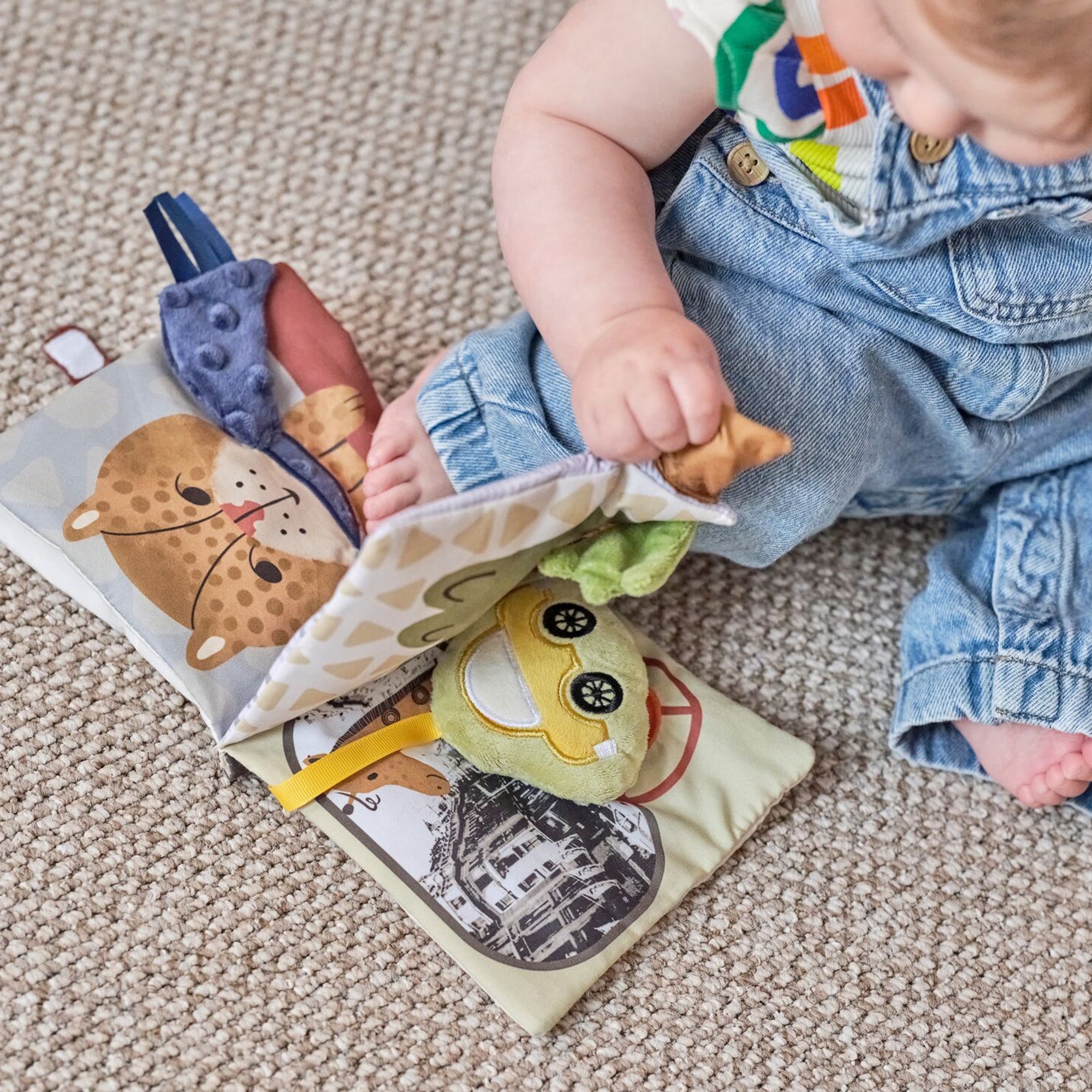 Baby Sensory Book | City Bus (T21K)