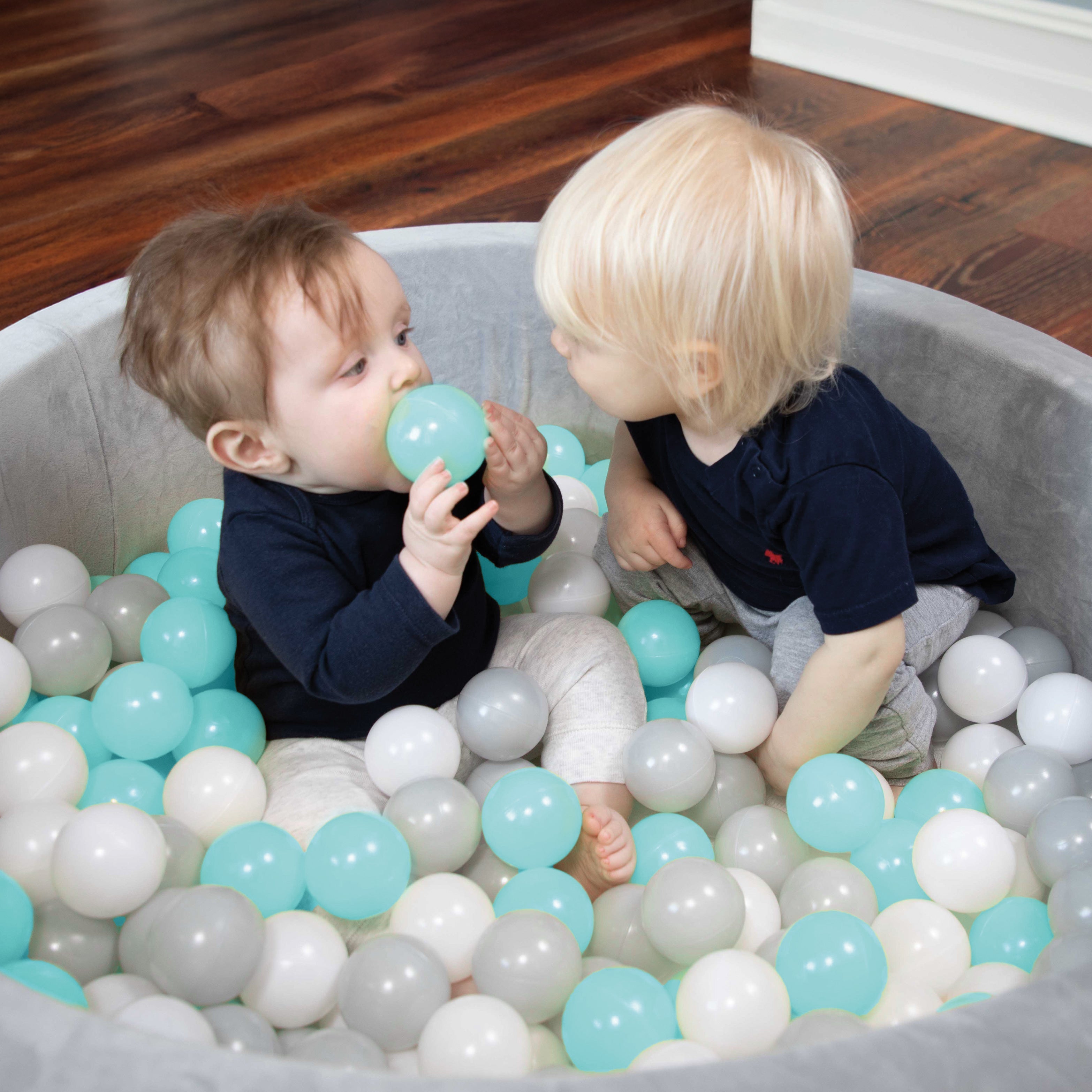 Kids' Ball Pit for Home with 200 Balls | Aqua (W11D)